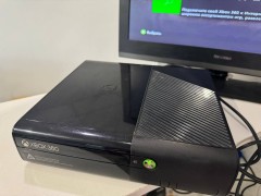 Microsoft Xbox 360 E