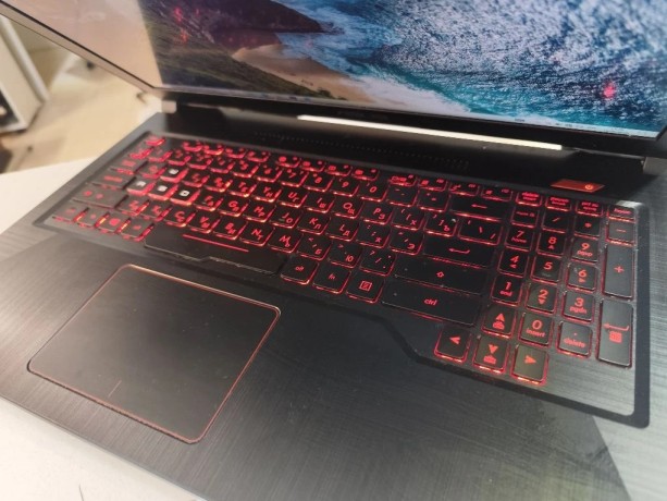 Asus Fx503v