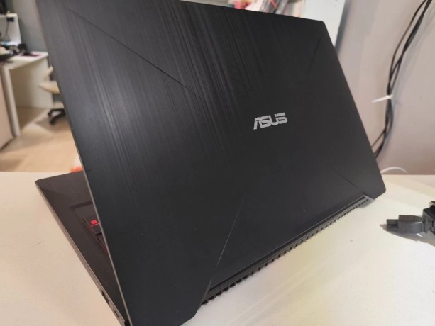 Asus Fx503v