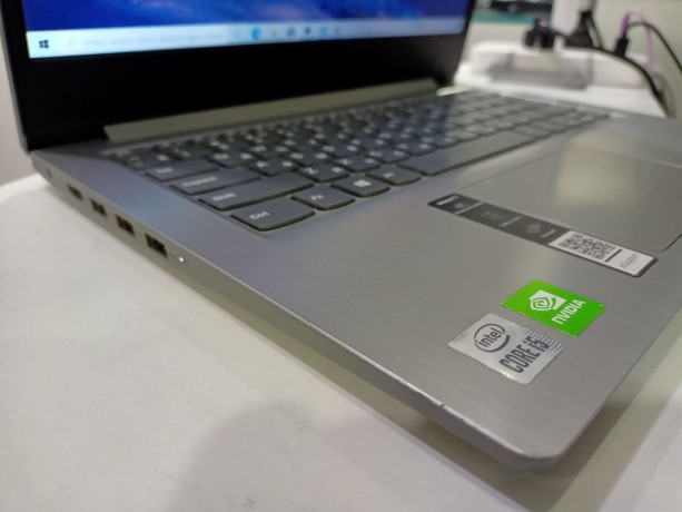 Lenovo Ideapad 3 14Iil05