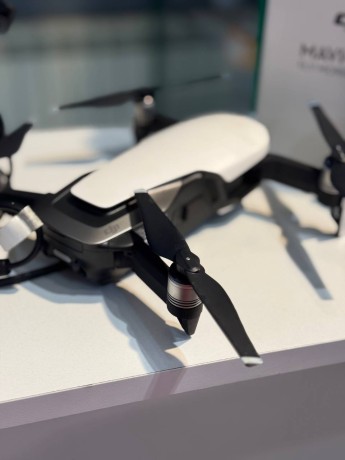 DJI Mavic Air