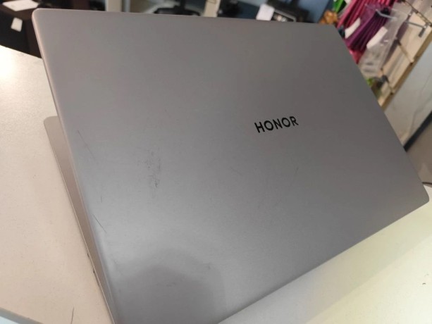 Honor Magicbook X16