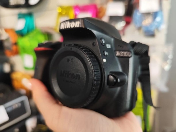 Nikon  D3300