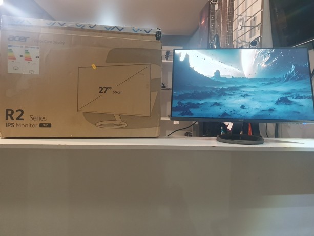 Acer R272 Eyi