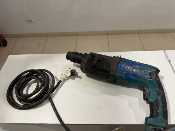 Makita Hr2470