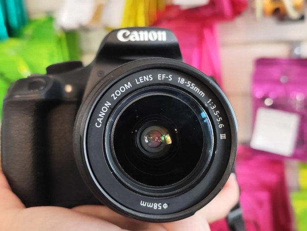 Canon Eos 1300D Kit 18-55Mm
