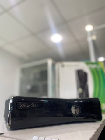 Microsoft Xbox 360 S