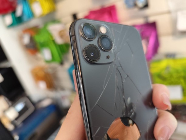 Apple iPhone 11 Pro