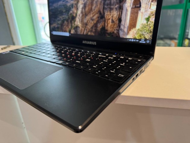 Aquarius Cmp Ns685u R11