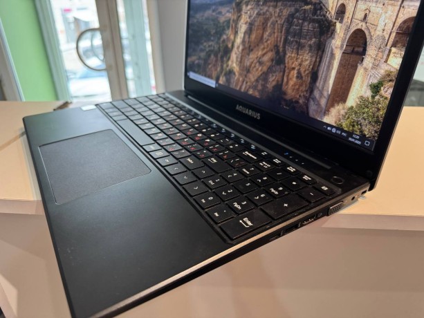 Aquarius Cmp Ns685u R11