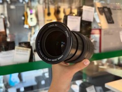 Canon Zoom Lens Ef-S 18-200Mm F3.5-5.6