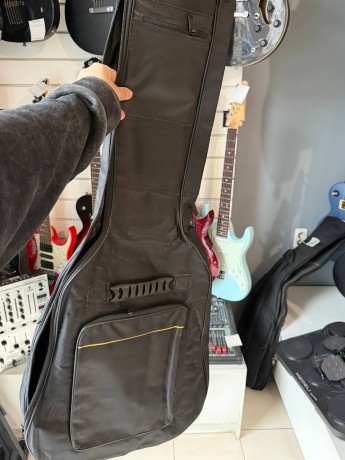 Чехол для гитары Noname Чехол Для Гитары 4/4 Утепленный