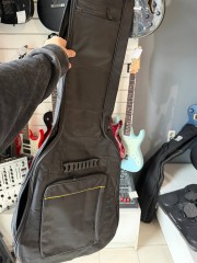 Чехол для гитары Noname Чехол Для Гитары 4/4 Утепленный