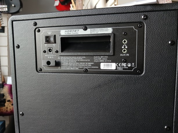 Mooer Dh01 Hornet 15Bk