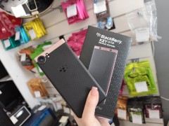 BlackBerry Key One