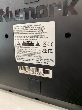 Numark Mixtrack Platinum Fx