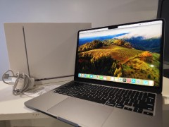 Apple Macbook Air 13 M2 2024