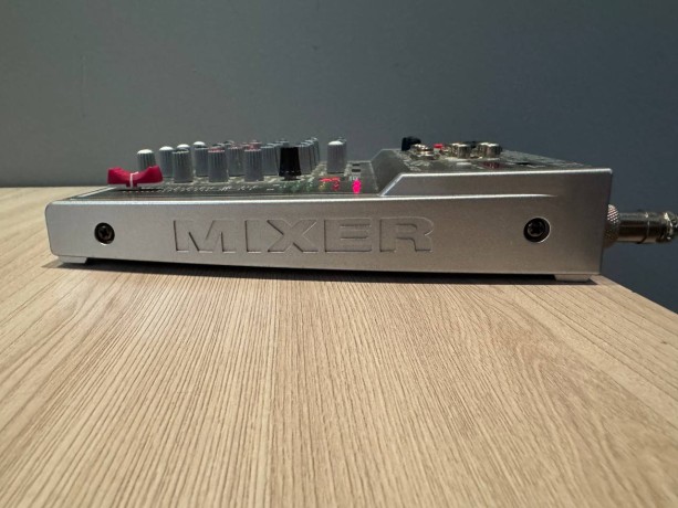 SVS Audiotechnik Am-4 Dsp