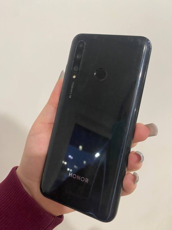 Honor 20E