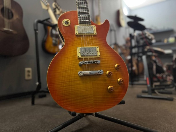 Grass Roots Les Paul