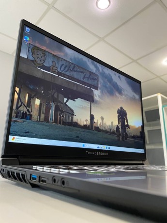 Thunderobot 911 Plus G2 Pro 7