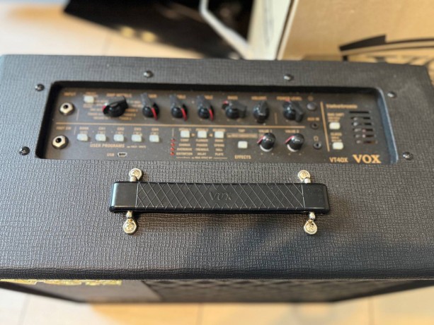 Vox Vt40x
