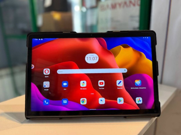 Lenovo Yoga Tab 11