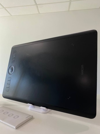 Wacom Intuos Pro Medium