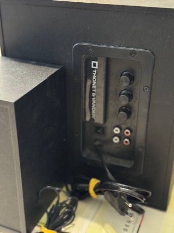 Thonet & Vander Dass Bt