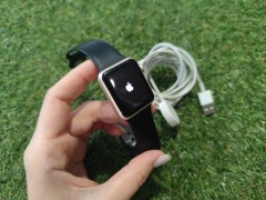 Apple Watch Series 7000