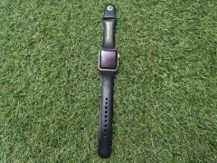Apple Watch Series 7000