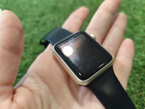 Apple Watch Series 7000