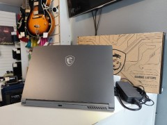 MSI 15 B12uc