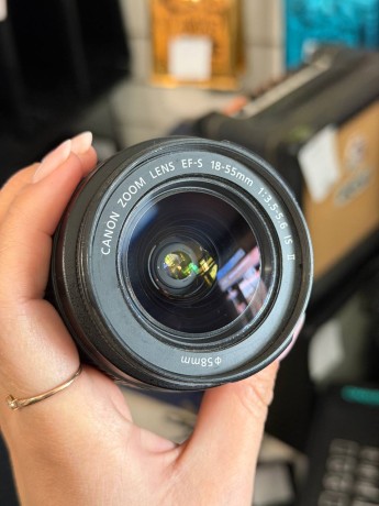 Canon Ef-S 18-55Mm