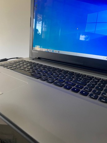 Lenovo Ideapad 300 15Isk