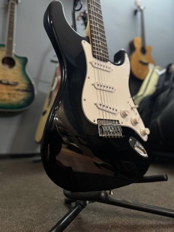 Fender Squier Mm Stratocaster
