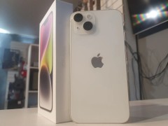 Apple iPhone 14