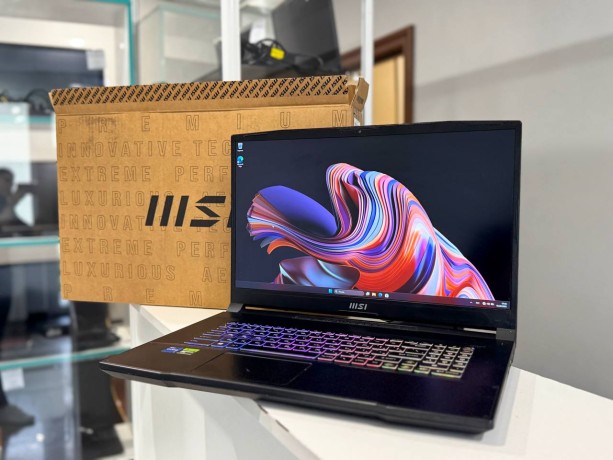 MSI Gf76 Katana 17 B12vfk-271Xru