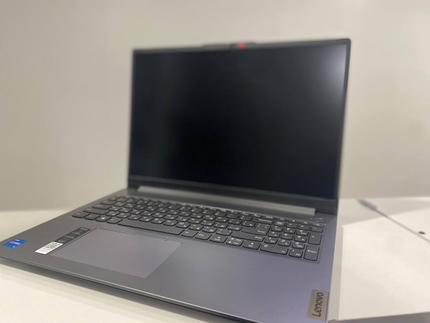 Lenovo Ideapad Slim 3 16Iah8