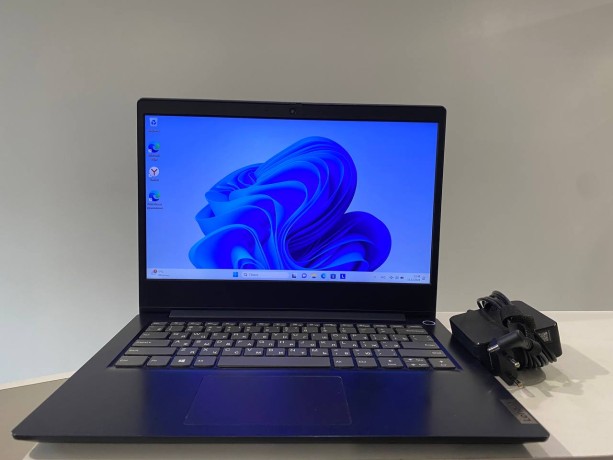 Lenovo Ideapad 3 14Ada05