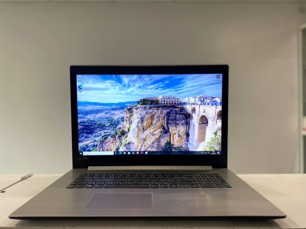 Lenovo Ideapad 330 17Ikb