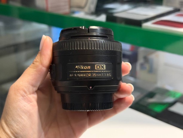 Nikon Nikkor Af-S Dx 35Mm F/1.8 G