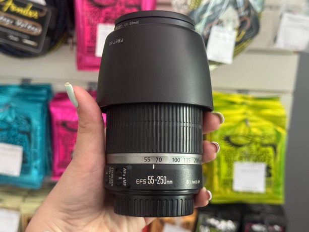 Canon Ef-S 55-250Mm 1:4-5.6