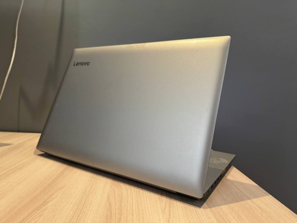 Lenovo Ideapad 330-17Ast