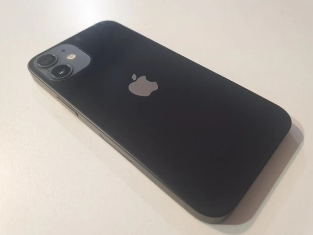Apple iPhone 12 Mini