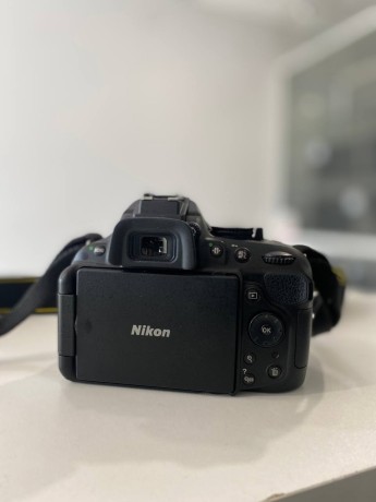 Nikon D5200 Body