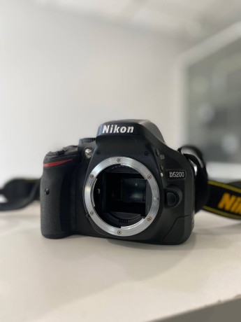 Nikon D5200 Body