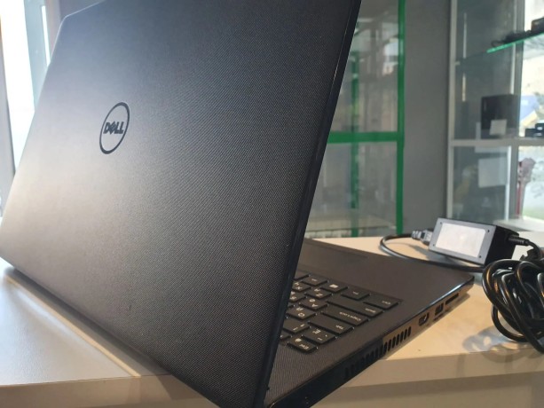 Dell Inspiron 15