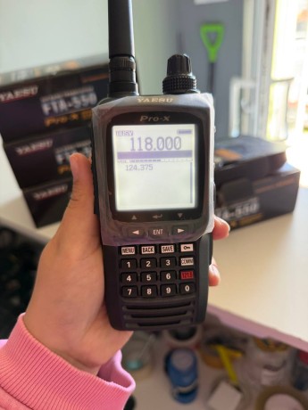Yaesu Fta-550