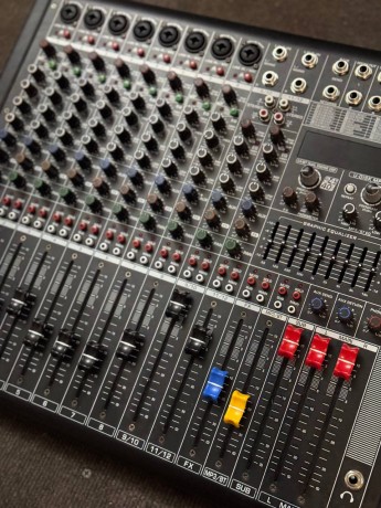 SVS Audiotechnik Mixers Am-12